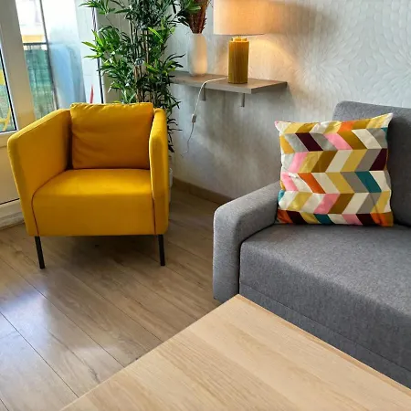 Appartement Bel Spacieux Avec Joli Balcon Arbore, Calme, Bien Situe, Centre Nice